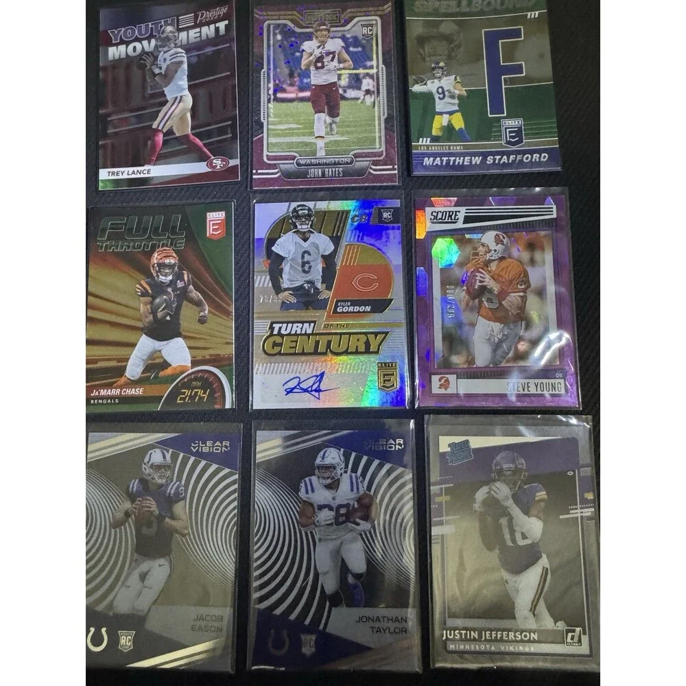Football cards 162 Banger lot! Holos, auto, numbered, patch, rookie etc….